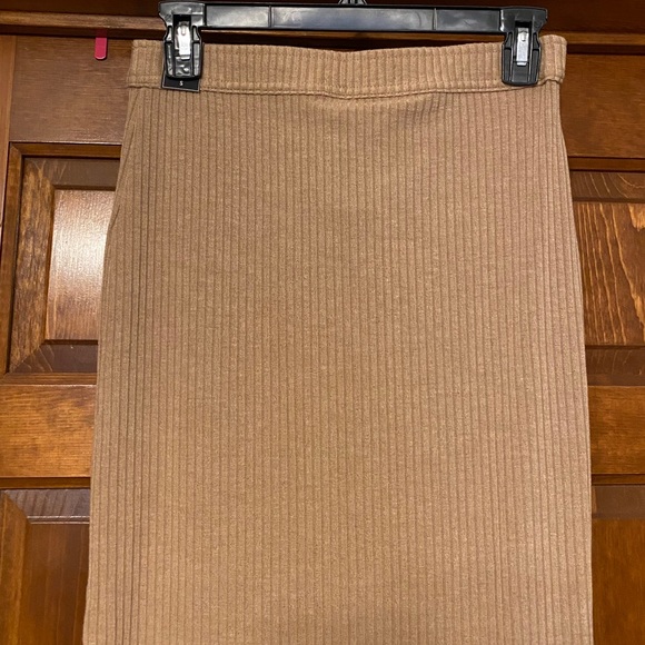 Abercrombie & Fitch Sweater Midi Skirt - Picture 7 of 11